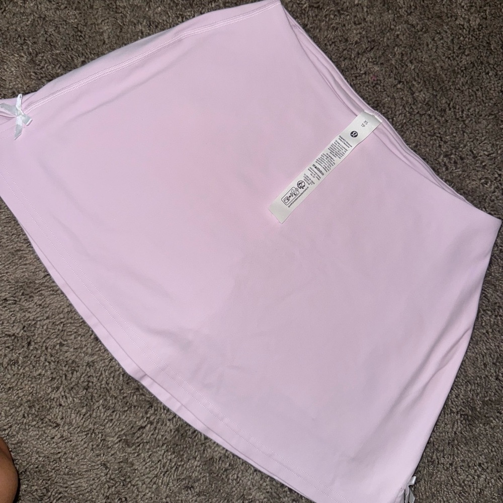Lululemon bow detail skirt. Balletcore 🩰 size XS